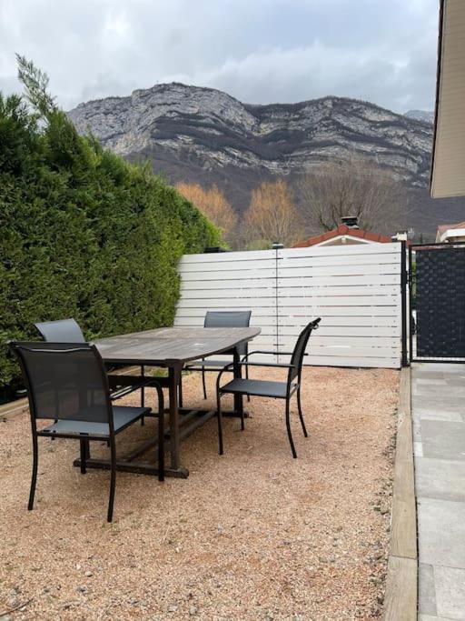Grenoble Sud Varces Suite Privatisee Au Pied Des Montagnes Dış mekan fotoğraf
